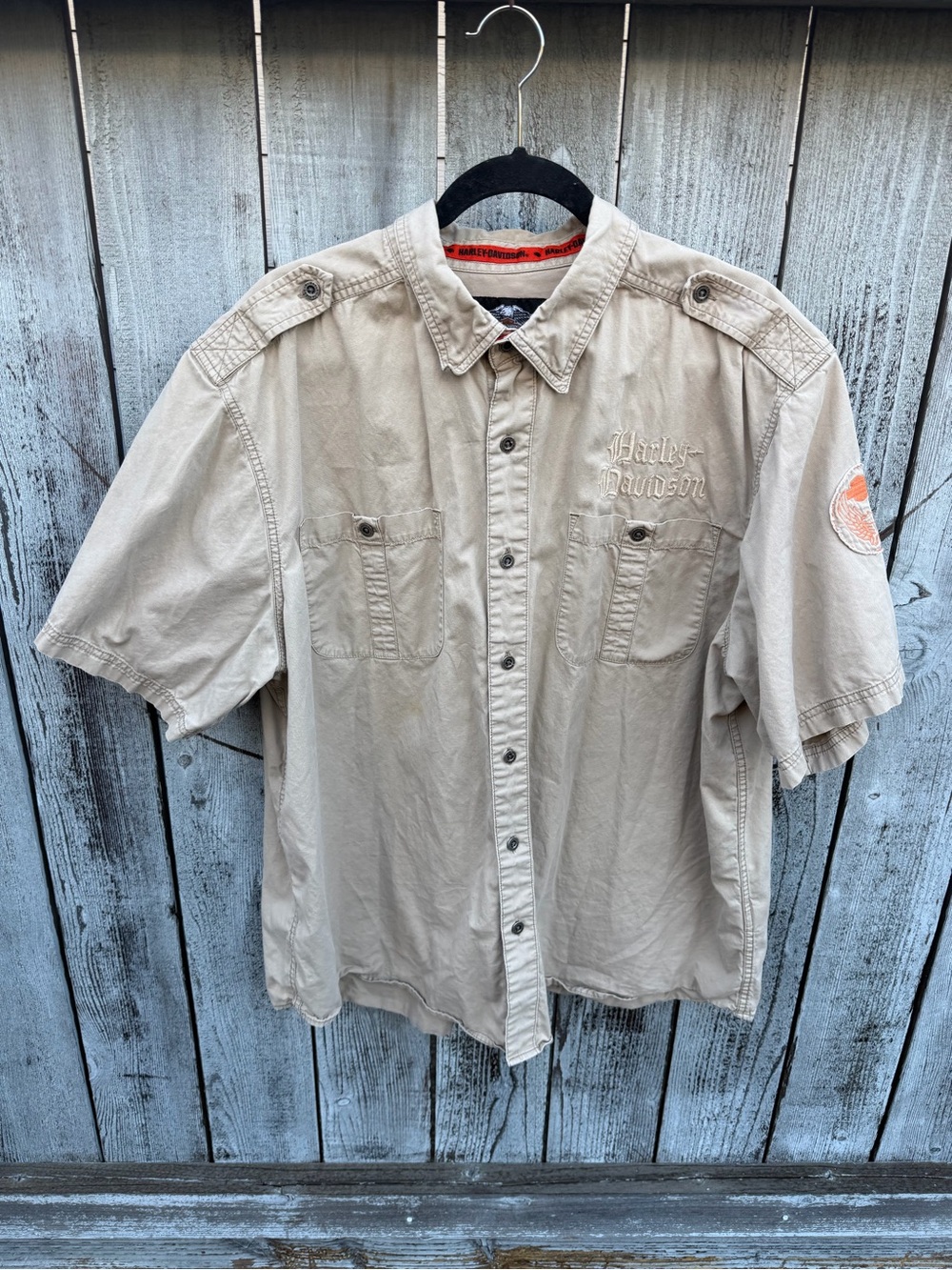Harley-Davidson Beige Short Sleeve Button-Down Shirt with Chest Pockets
